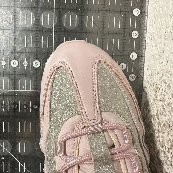 Nike Air Max 95 Particle Rose Women Size 10.5  AT0068-600 Rose Silver Shoes - Picture 11 of 11